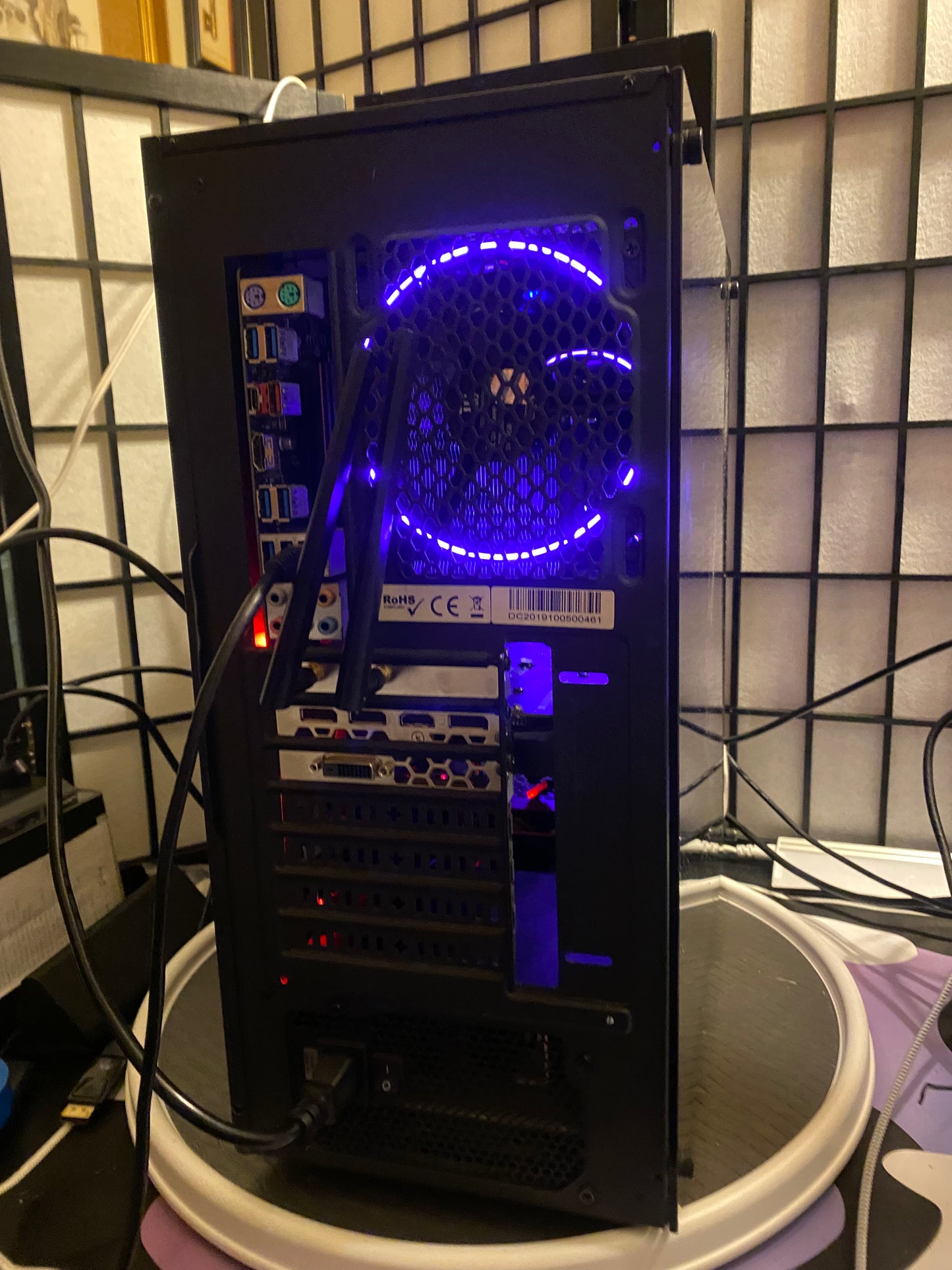 Black Rgb Rings Gaming PC i5 6400 & Gtx 1070 8gb Videos and Information